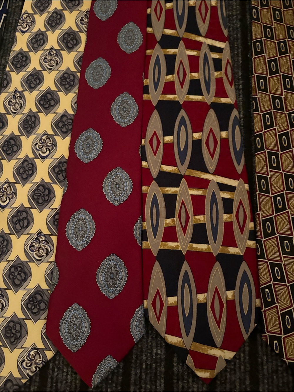 6 Assorted Men's Patterned Neckties - Multi-Color Pack - Picture 3 of 8